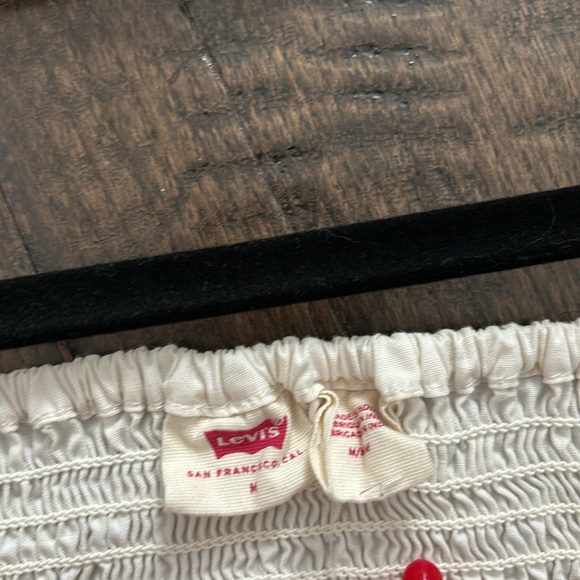 LEVI’s the Statement Blouse - Picture 3 of 5